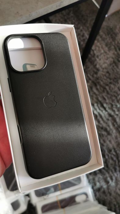 Husa 16 Plus MagSafe Piele