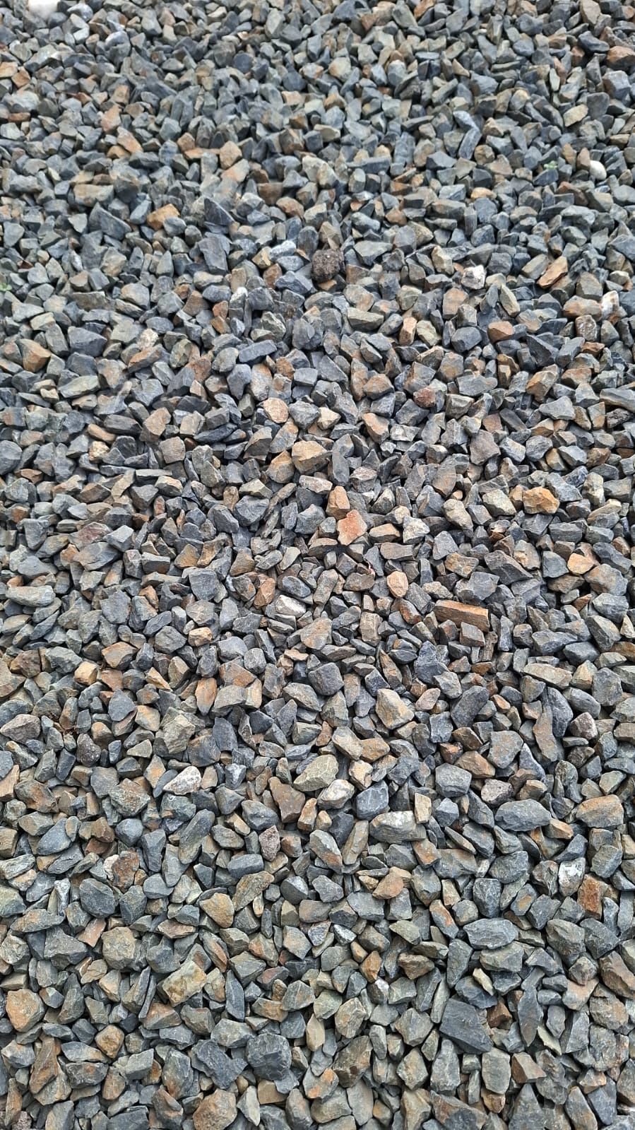 Vanzare nisip / balast / beton concasat / piatra / margaritar / frezat