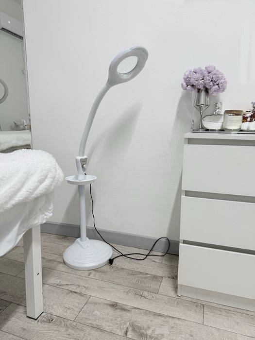 Лапма напольная  состояние новое