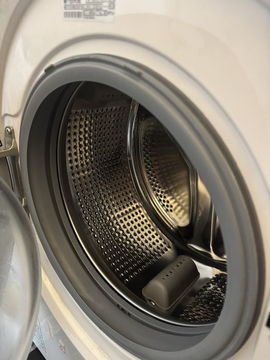 Vand masina Beko, de spalat haine