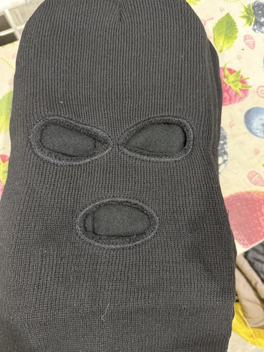 продам балаклавы шапки