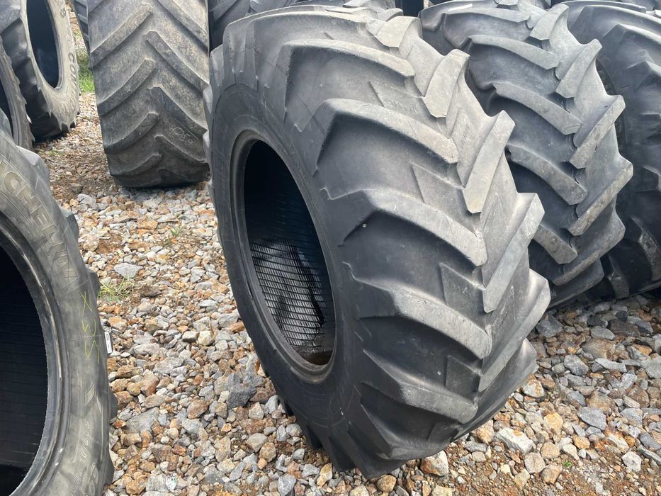 16.9r28 cauciuc de tractor deutz fahr fata radial MICHELIN