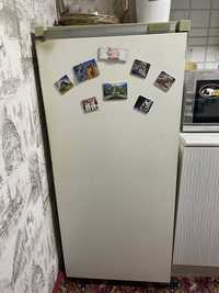 Продается рабочий холодильник ОРСК
