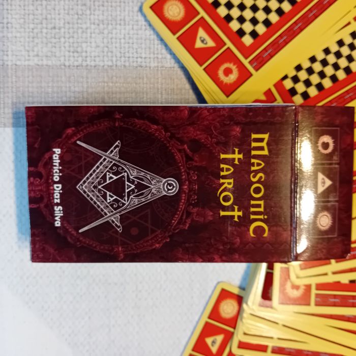 Carti Tarot masonic nou
