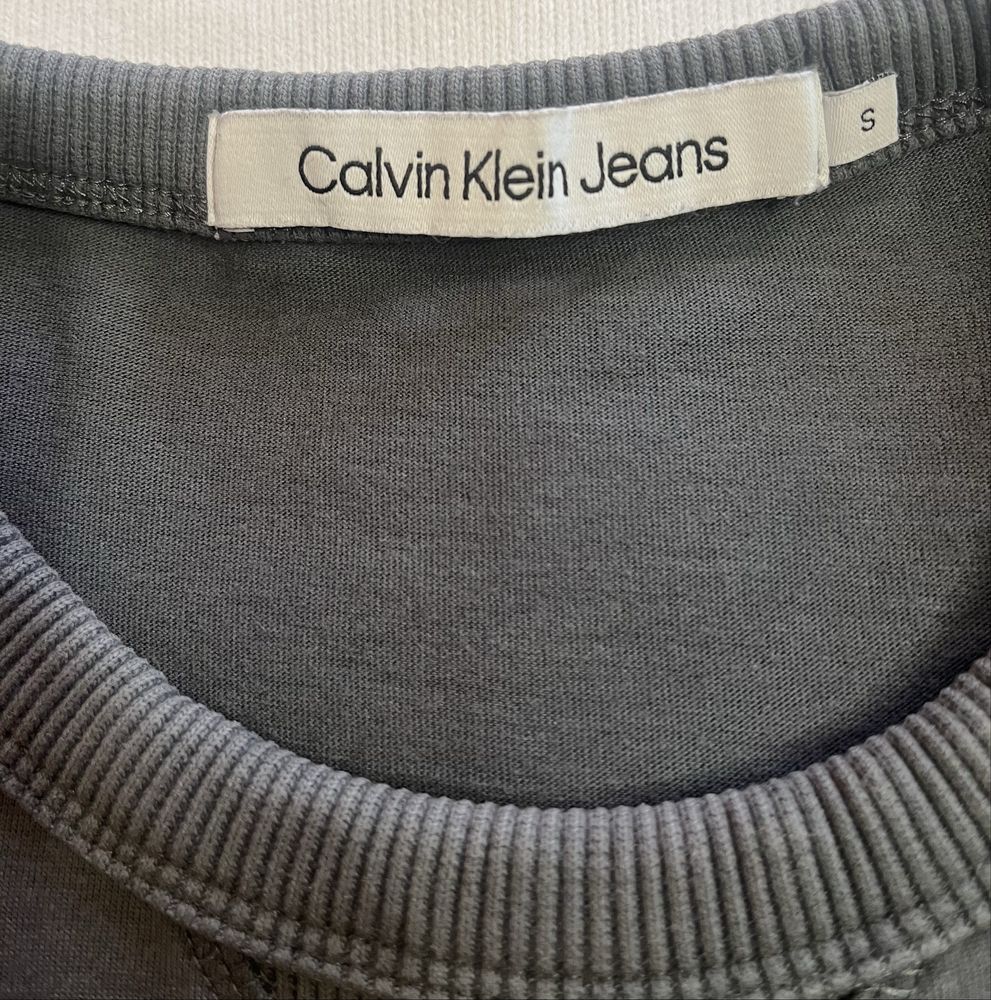 Мъжка тениска на Calvin Klein, размер S