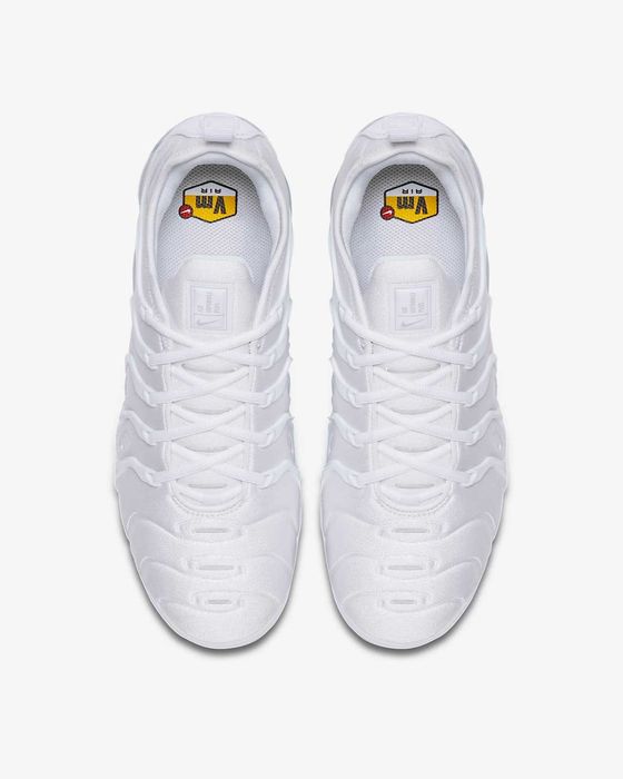 Nike Air VaporMax Plus Men's Shoes TNW
