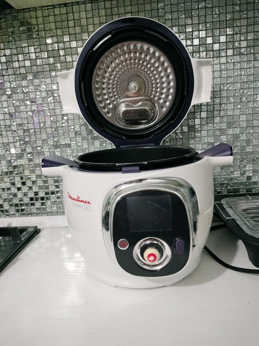 multicooker inteligent cu gatire sub presiune Moulinex cookeo/tefal
