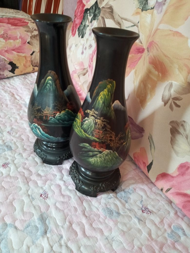 Ваза из бамбука чёрного цвета