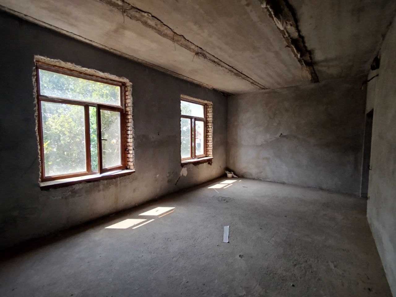 Продаётся Коробка 80м2 3х комнатная новостройка 4-этаж Адрес Гагарина!