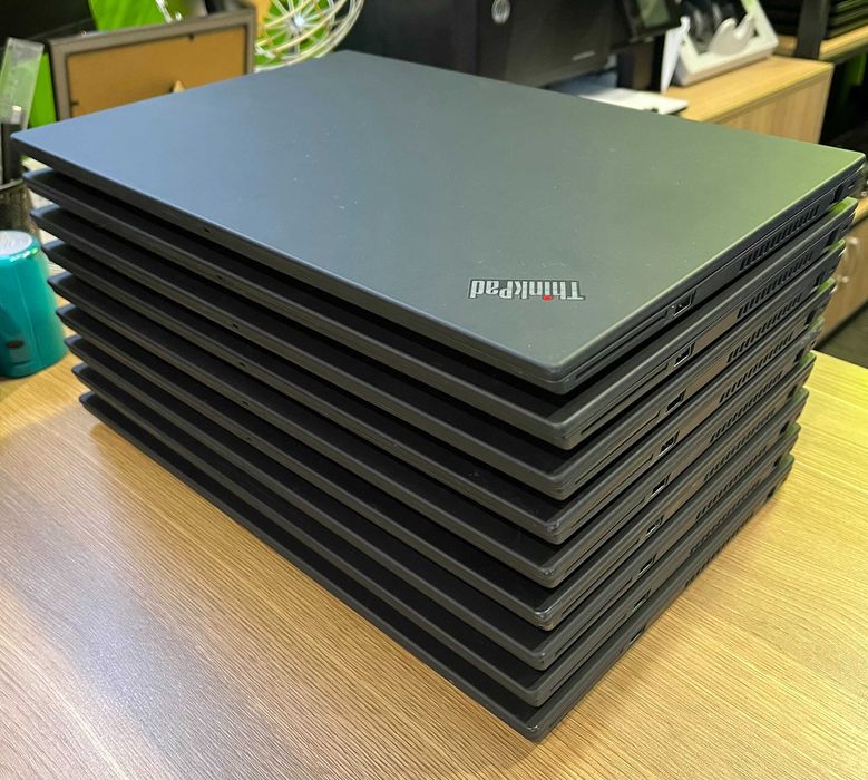 LENOVO ThinkPad T15 GEN2. Core i5-1145G7 - 1.1/4.4 Ghz. 16/512 GB