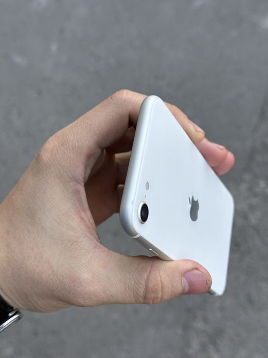 iphone se 64 gb LL/A