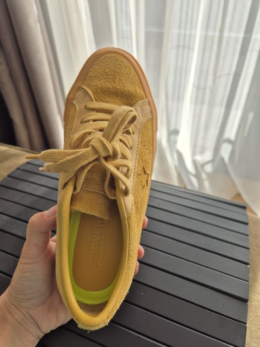 Adidasi Converse NOI