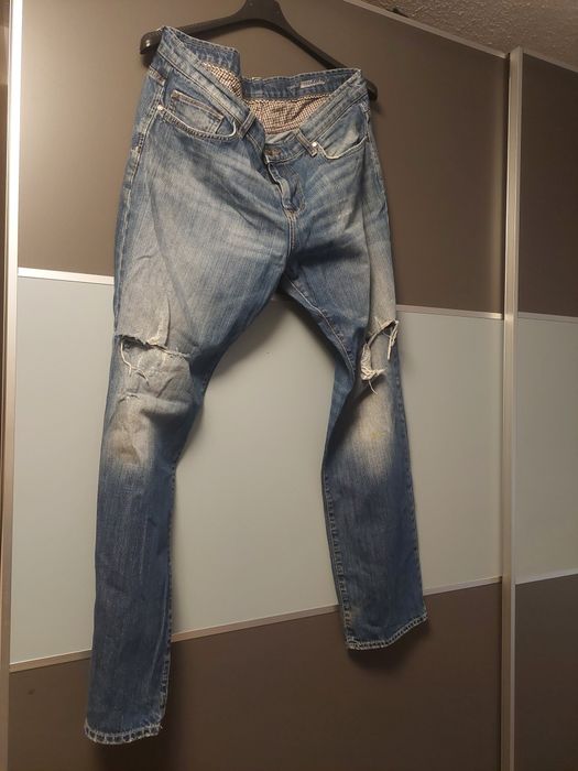 Blugi rupți mărimea W36/L32