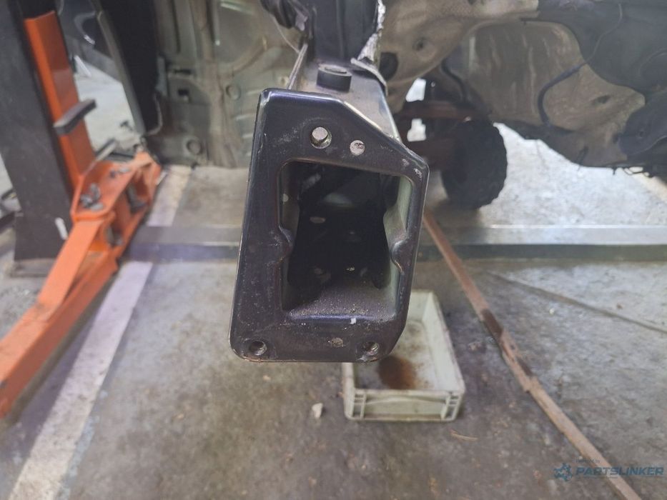 Cap lonjeron dreapta fata AUDI A4 IV 8K2, B8 2007 - 2015 TDI CAGB, CJCB, CSUB