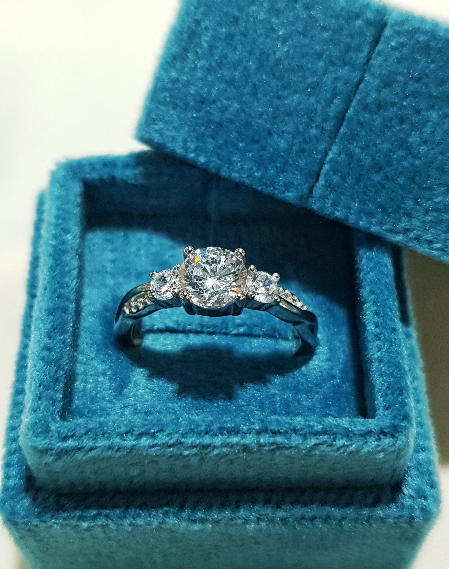 Серебряное кольцо 925 Kumush uzuk 925