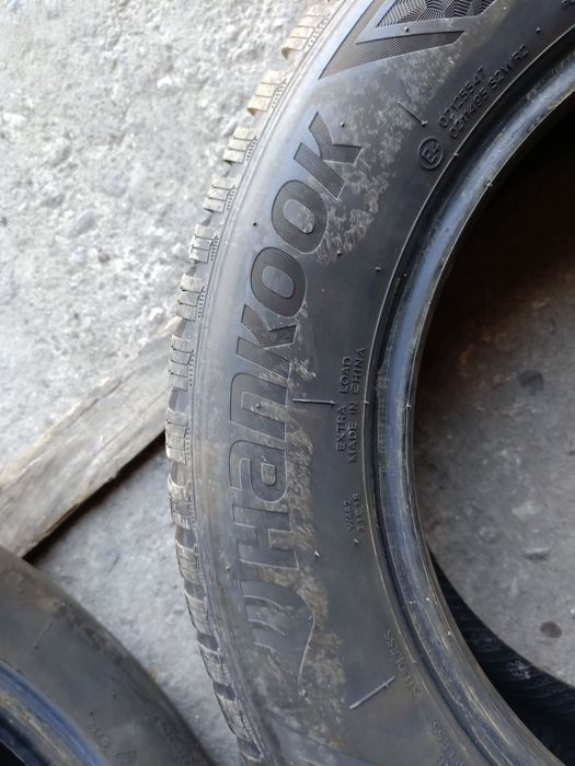 Зимни гуми -2022г.-16цола-215/60-1бр.-110лв."HANKOOK"-като нови