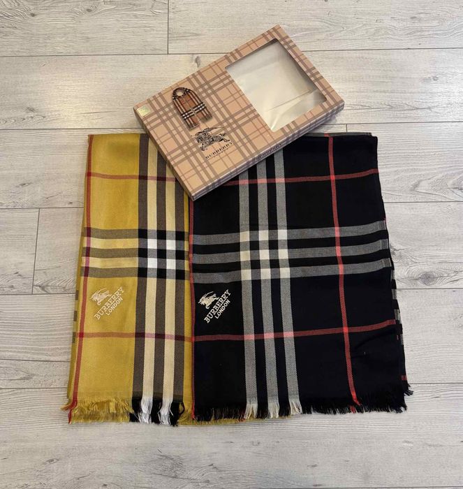 Луксозни шалове в кутия.