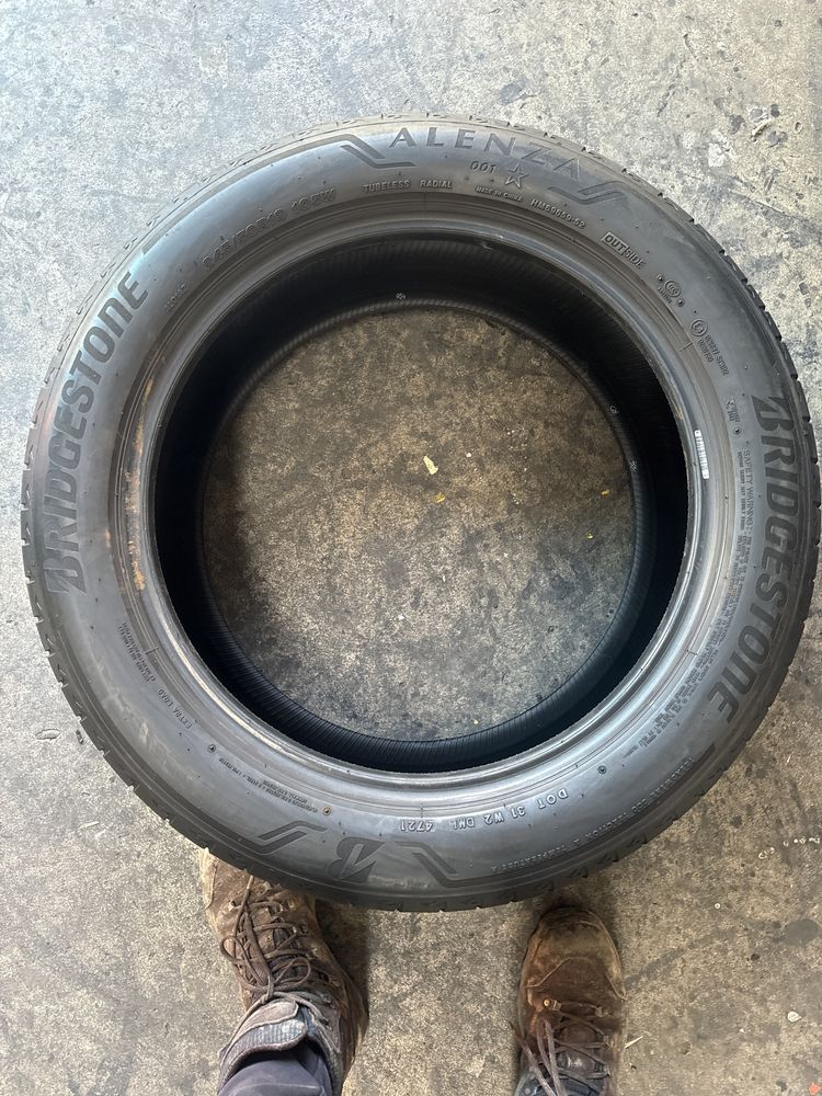 245/50/19 Bridgestone