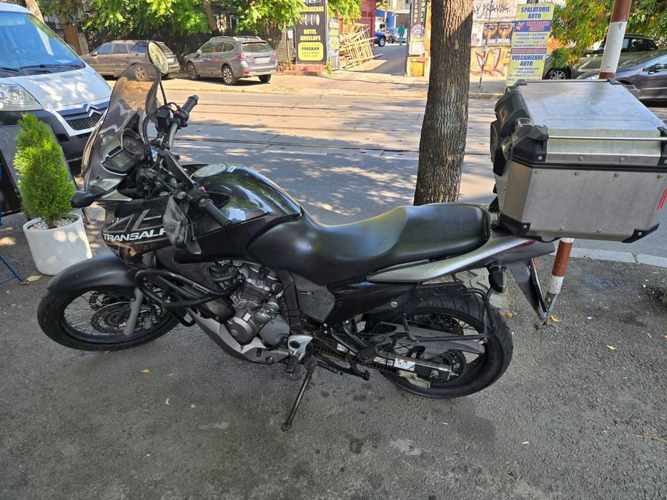 Homda Transalp 700