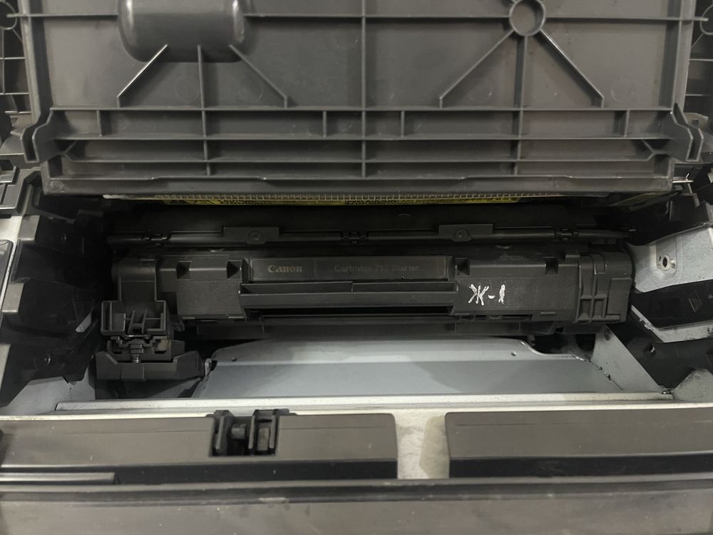 Продам принтер Canon isensys LBP3010