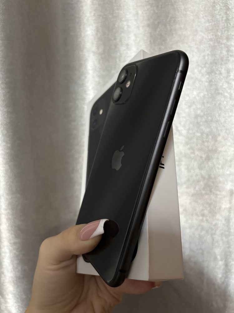 Продам IPHONE 11 128 GB