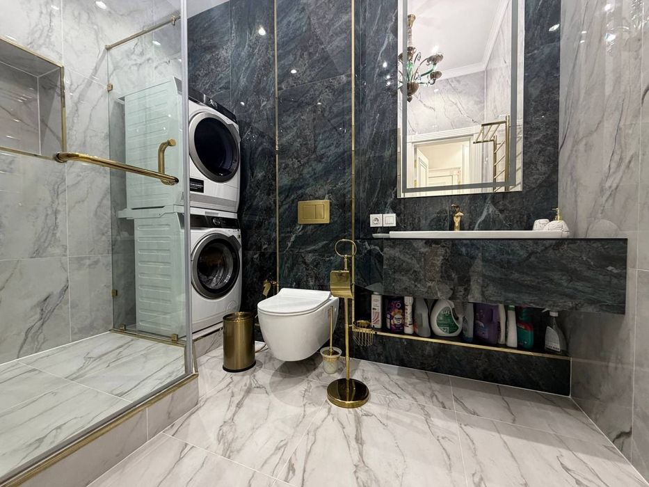 Квартира продается 4/4/10 на жк London