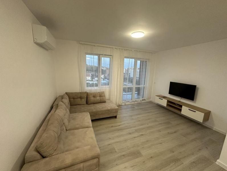 Двустаен апартамент, под наем, кв. Възраждане 4