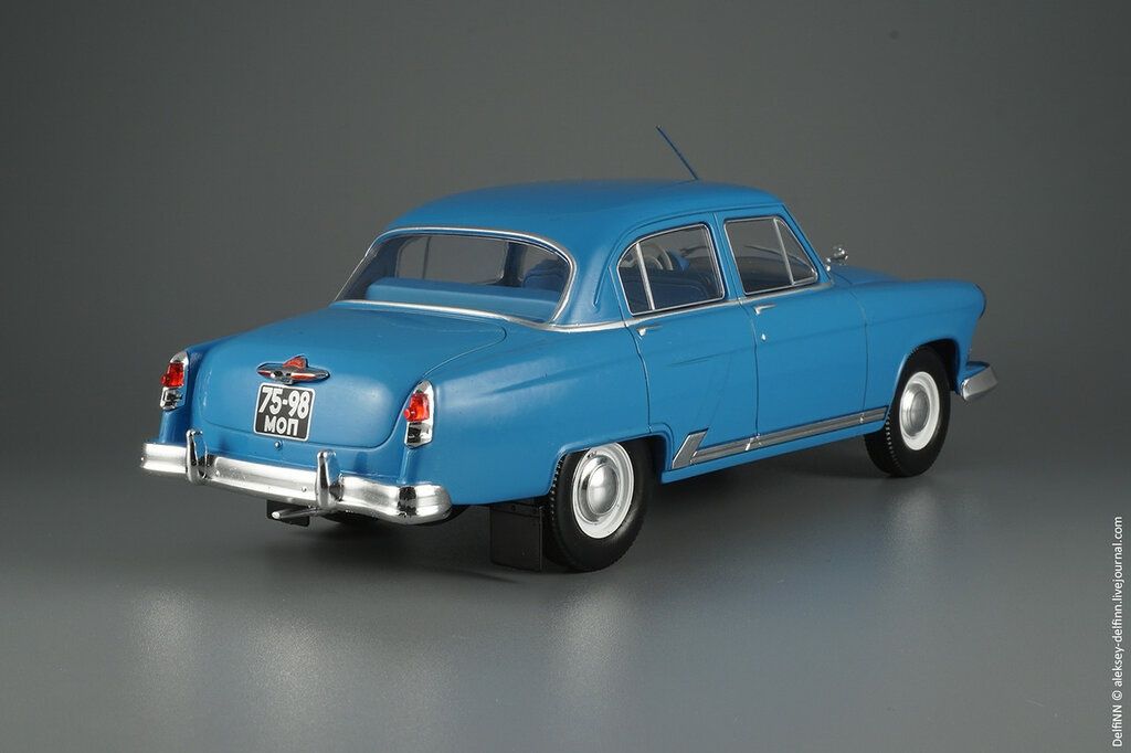 Gaz 21 Volga model 1:24