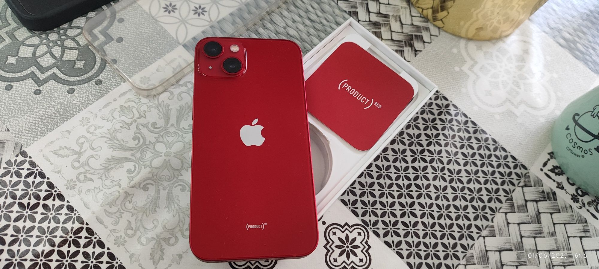 iPhone 13 128 gb red с гаранция 100% батерия