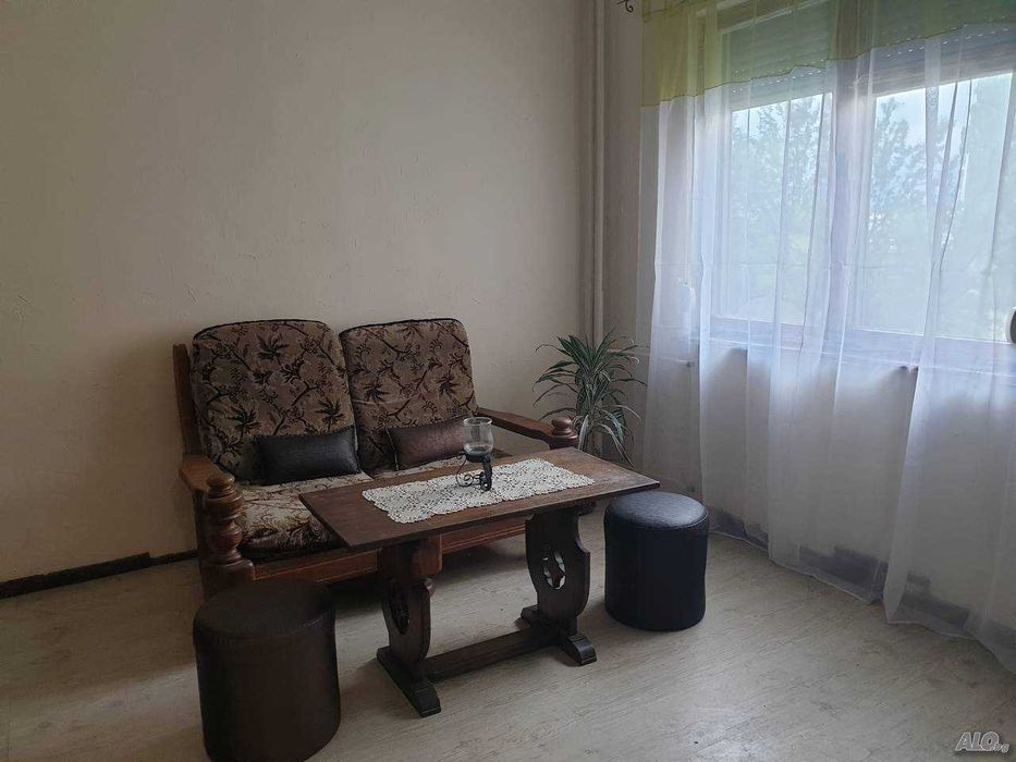 Дава се под наем Едностаен апартамент в Пловдив, Тракия - 48 кв.м за 160 € - Снимка #1