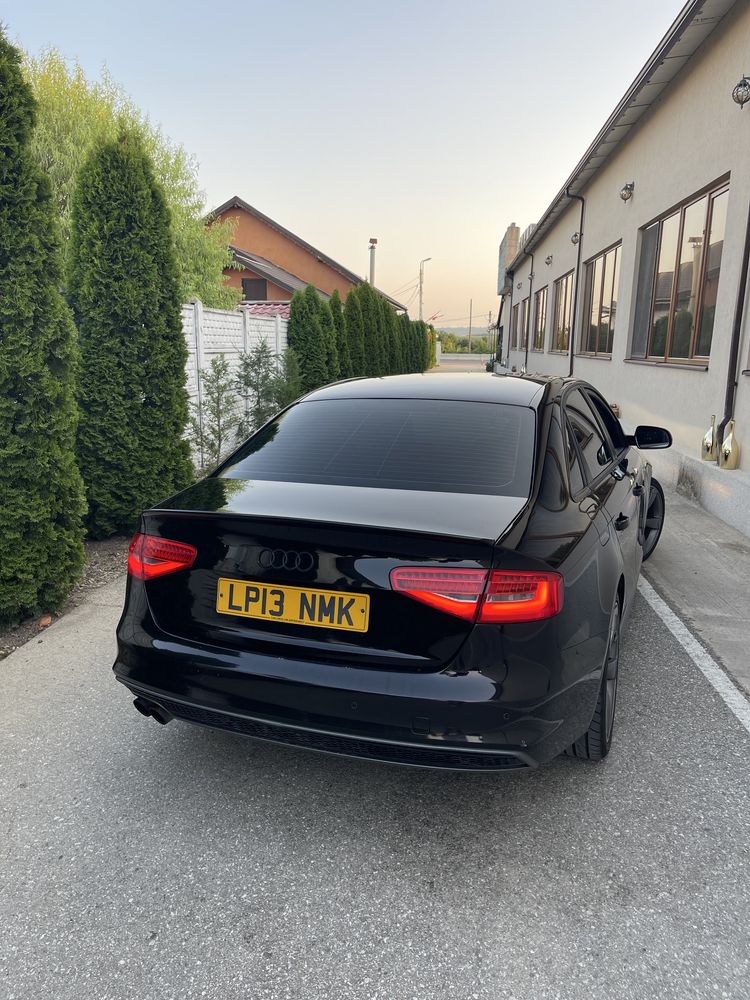 Dezmembrez Audi A4 B8.5 S Line 2014