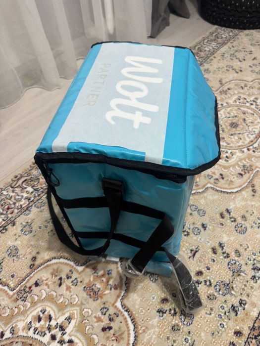 Продам сумку Wolt