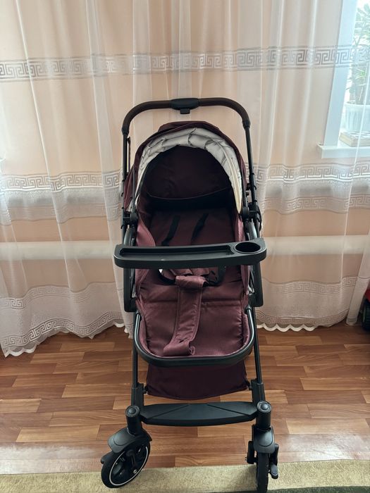 Продам детскую коляску