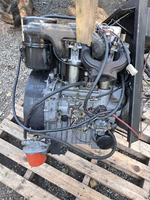 motor Ruggerini cu 2 cilindri