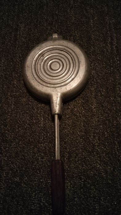 Орешница для выпечки.