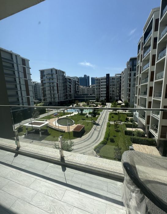 Аренда/Rent Tashkent city Gardens A blok + парковка.