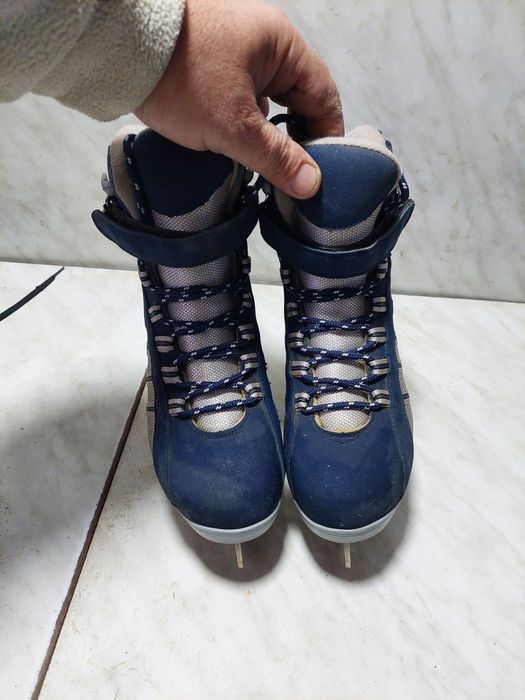 Patine gheata 53 patinaj artistic Softec  marime  37 ( 24  cm)