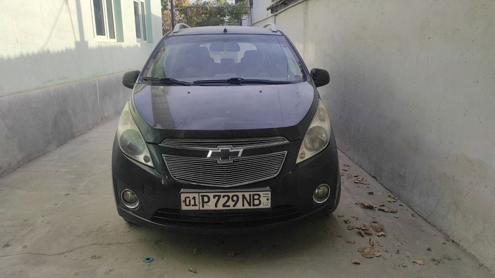 Spark 1 yevro 2012-yil 272000 halol yurgani