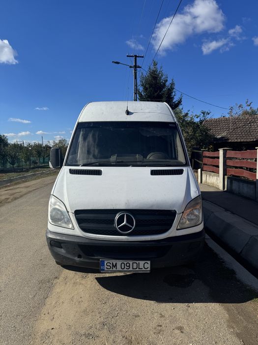 Mercedes 311 schimb cu masina mica