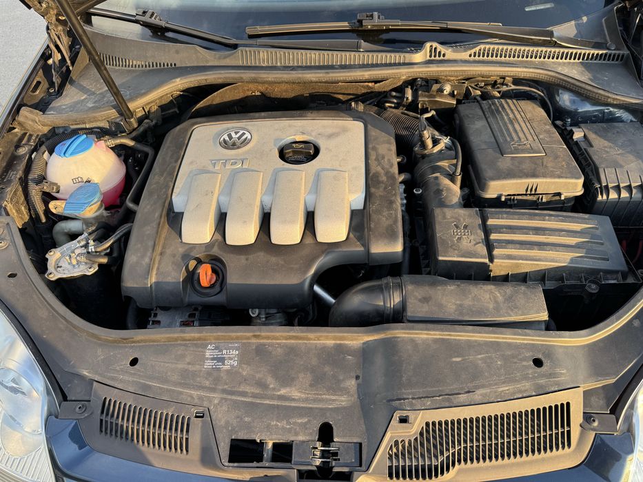 Vw Golf 5 2.0 TDI 140 Hp. BKD
