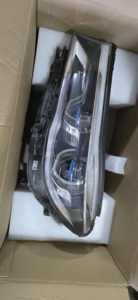 Продам оригинальные кузовные детали от bmw g11/g12