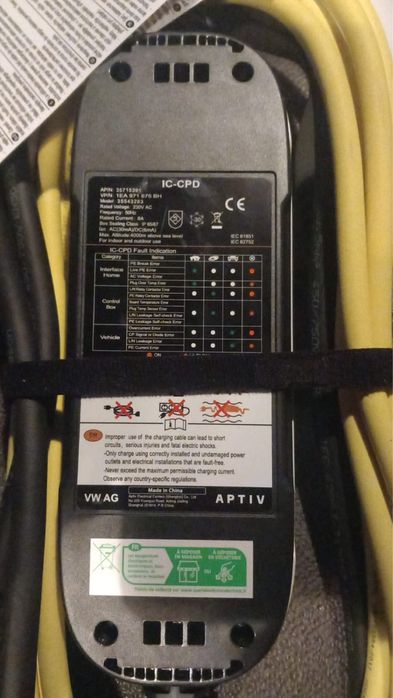Cablu Incarcare VW Electric Priza 220 V