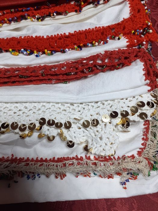 Кърпа за глава  с пендари. .раз  Кърпи  за   глава  за  носия  Четири