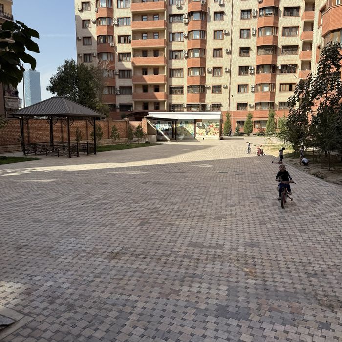 Продам свою квартиру в центре города