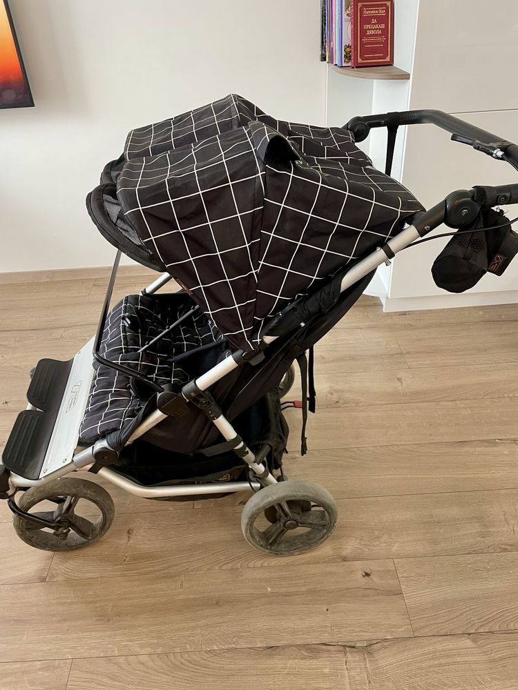Детска количка за близнаци Mountain buggy