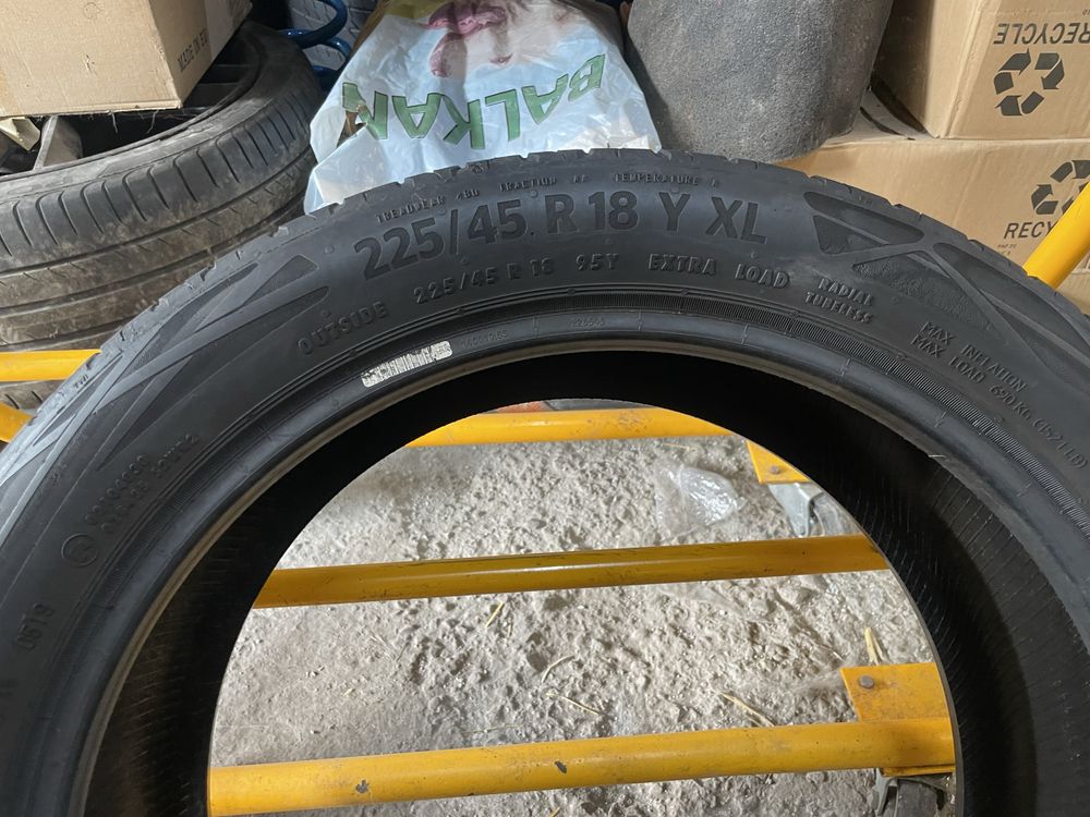 2бр. 225/45/18 Continental Eco Contact 6, 6мм, ДОТ 2019