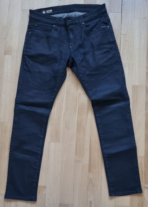 Vând Blugi G-STAR RAW - Revend