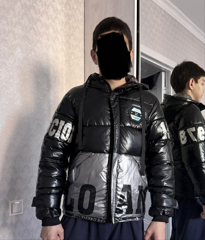 продам зимнюю куртку