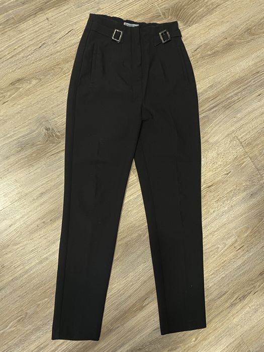 Продам брюки/джинсы по 2000 тенге!