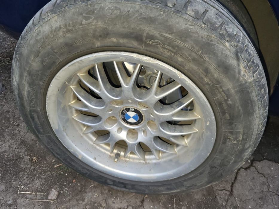 Продам колеса от BMW E34